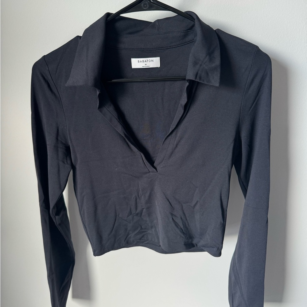 Aritzia Babaton Black Long Sleeve Cropped Button-Down Shirt